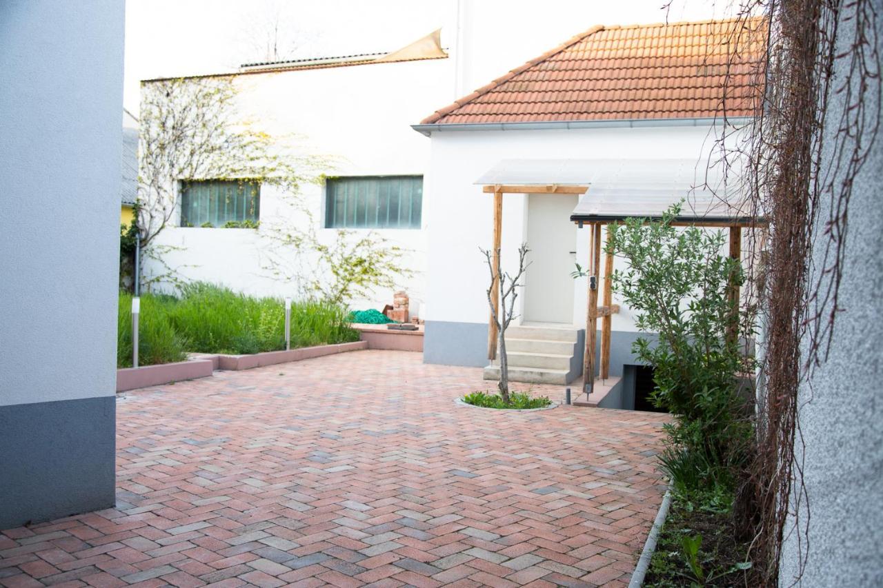 Captain's Suite Neusiedl am See Exterior foto